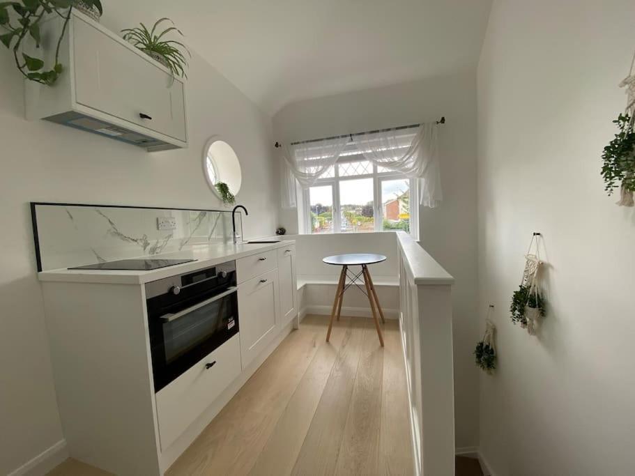 Modern Annex On The Outskirts Of Bath And Bristo Saltford Exteriör bild